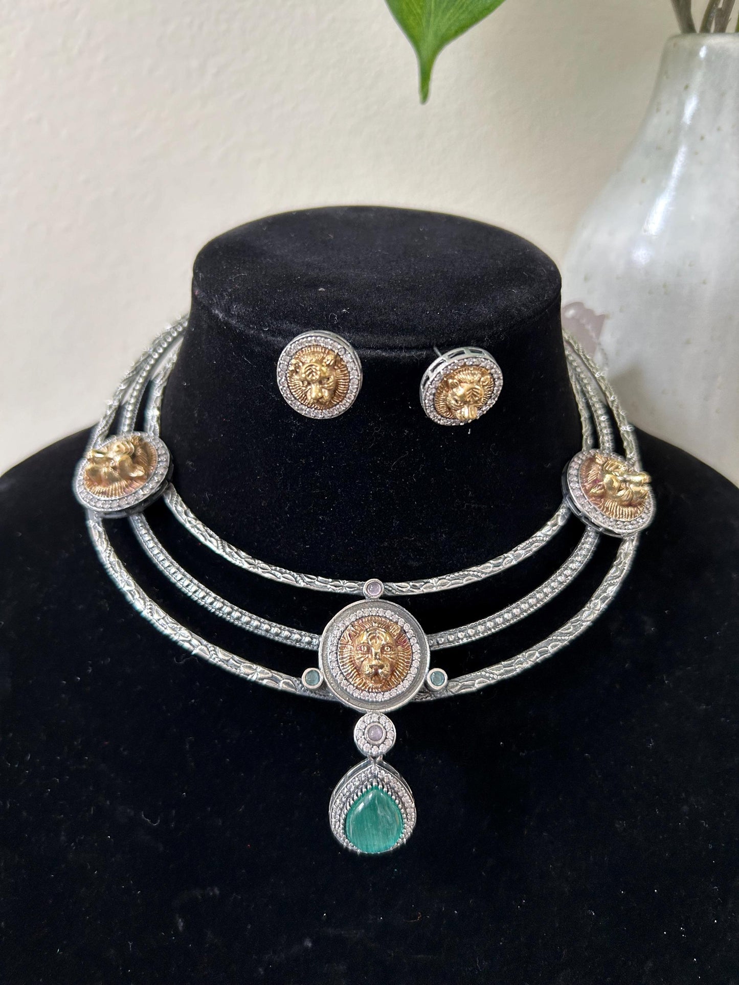 Sabya inspired Oxidized silver and gold polished hasli necklace set trendy
