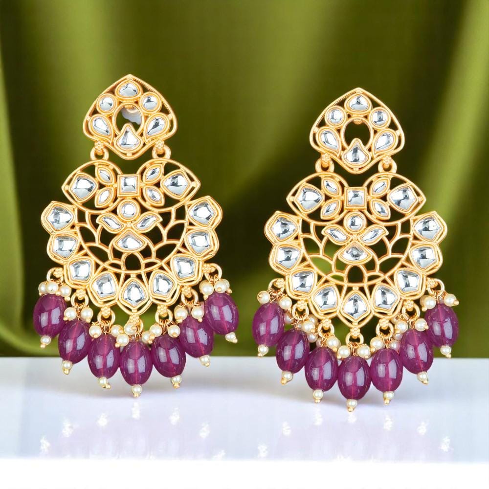 Light weight kundan earrings