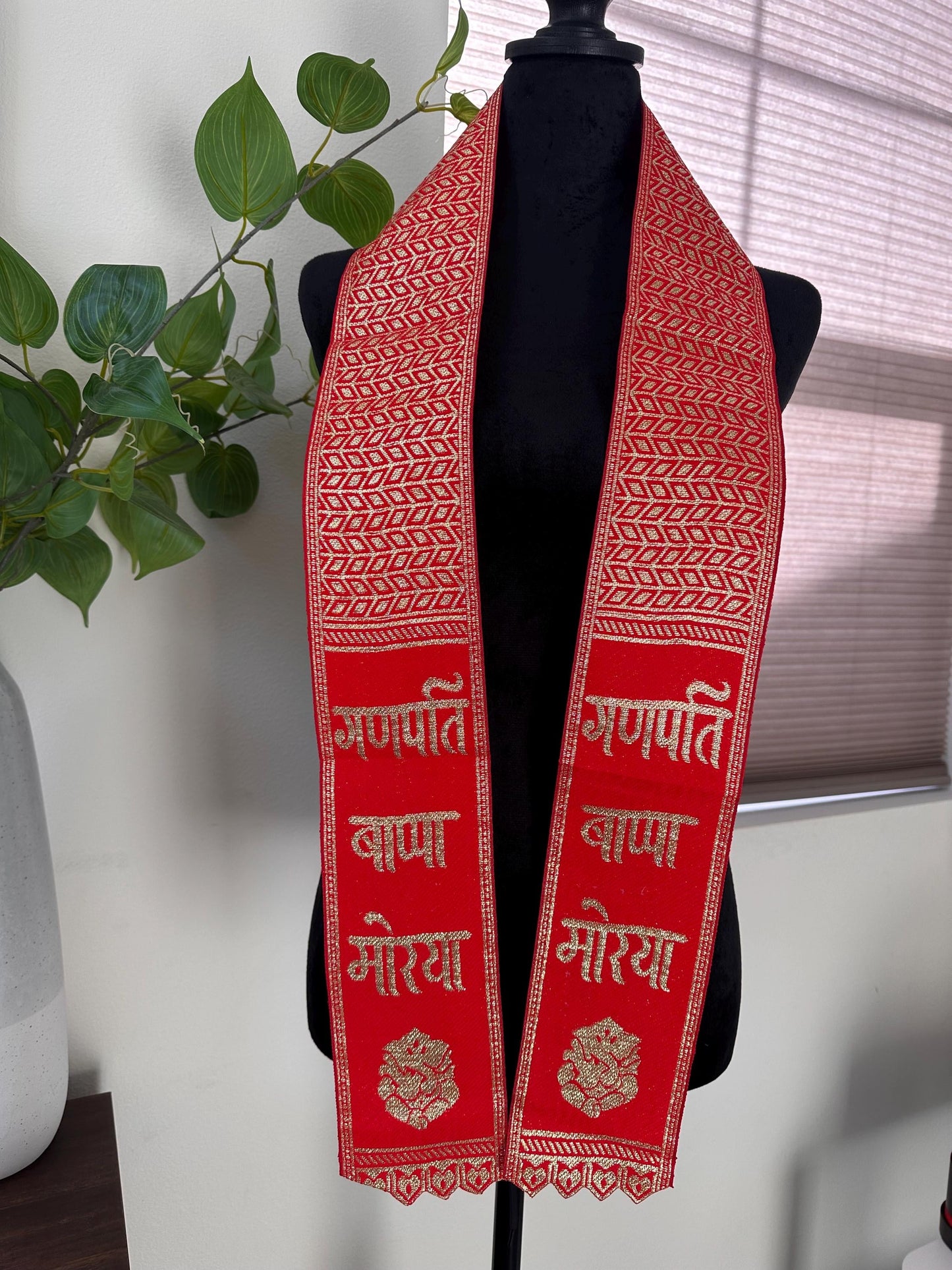 Ganpati Bappa Morya Stole in Red and Gold Unisex