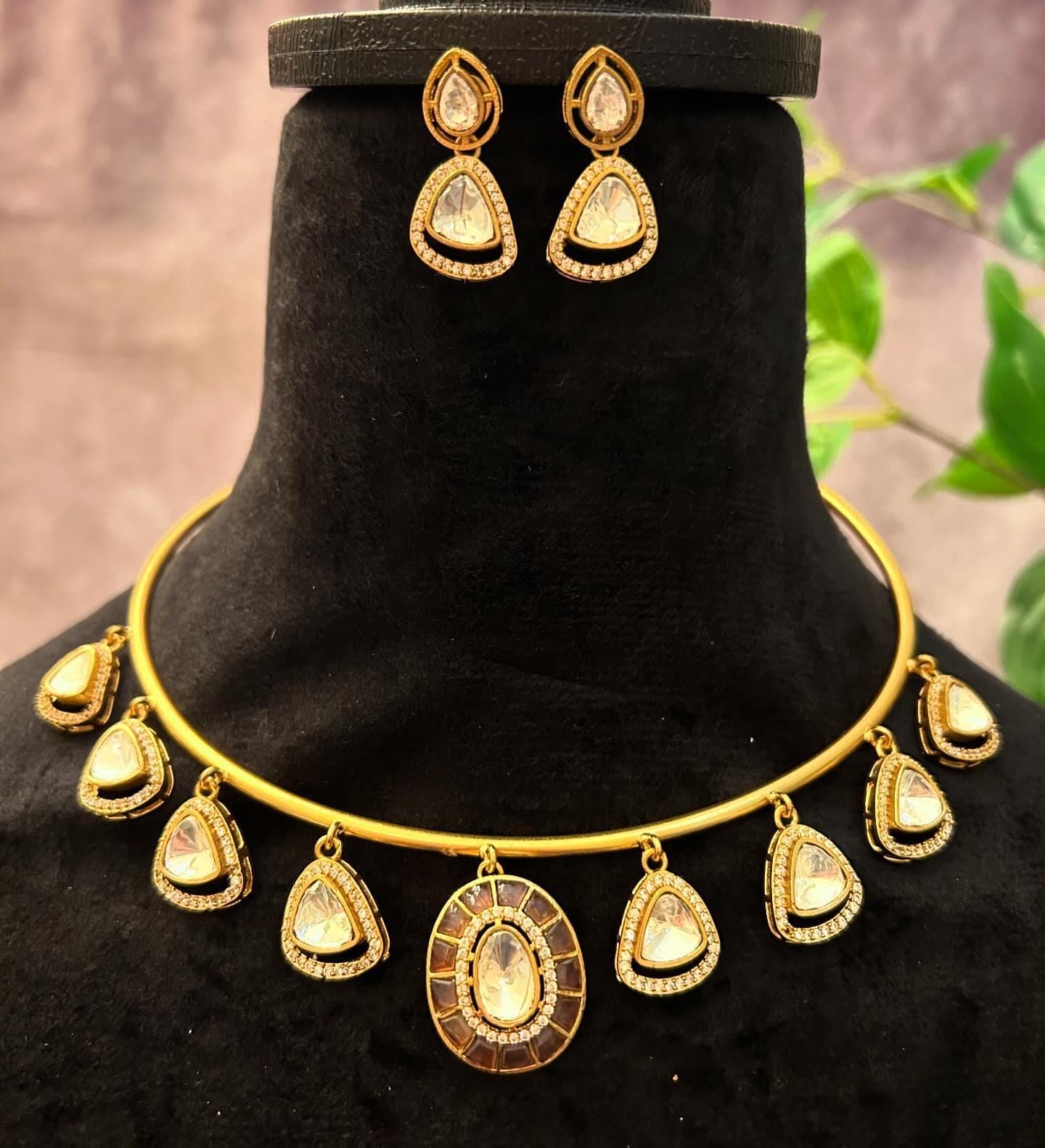 premium quality hasli necklace with doublet stones Mossanite and zirconia diamonds handmade gold and jadau