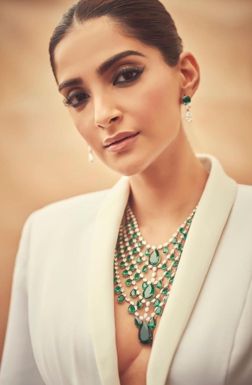 Sonam Kapoor inspired Premium necklace set layered American diamonds, adjustable silver polished