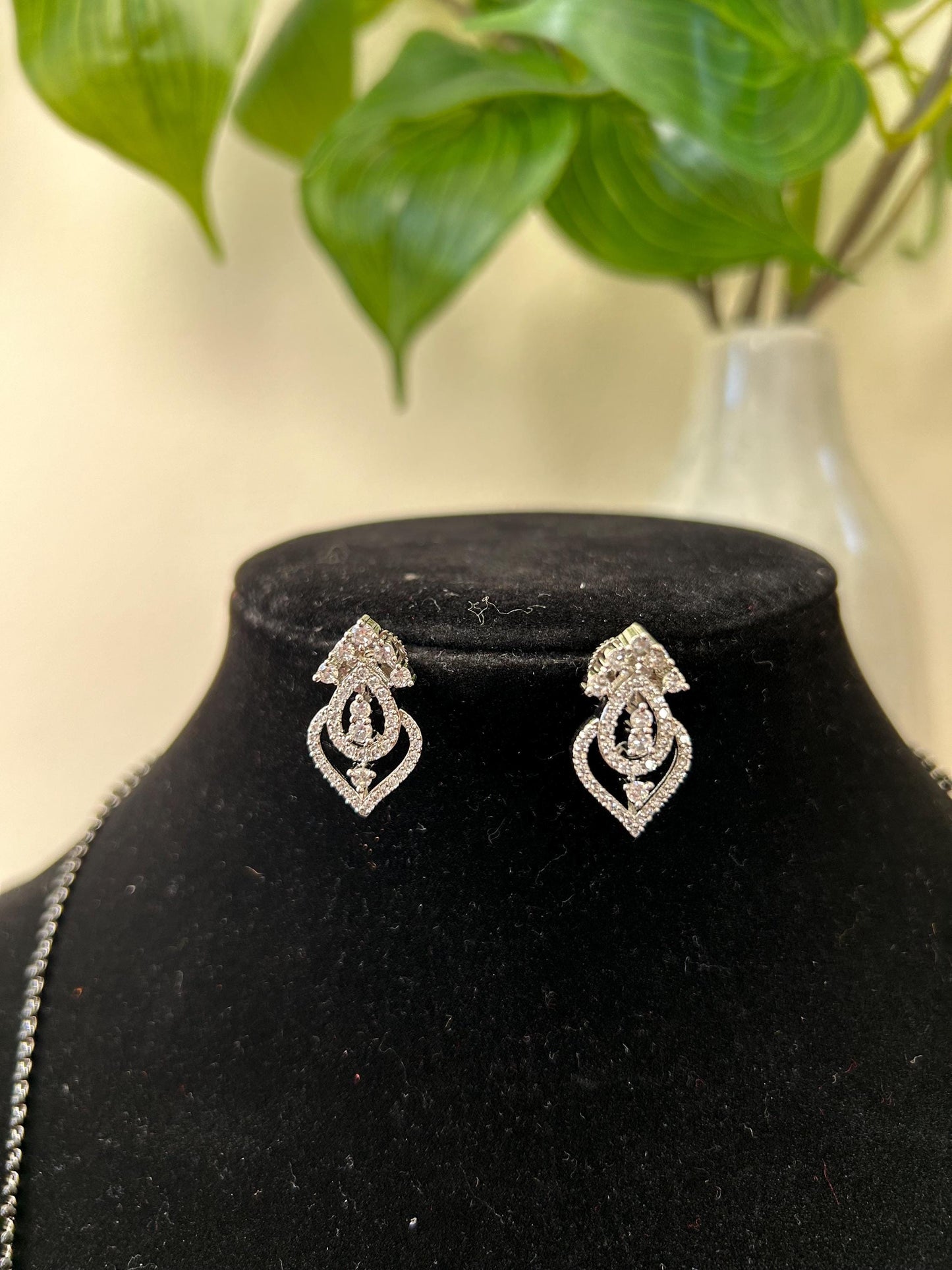 Diamond mangalsutra silver polished zirconia black beads long