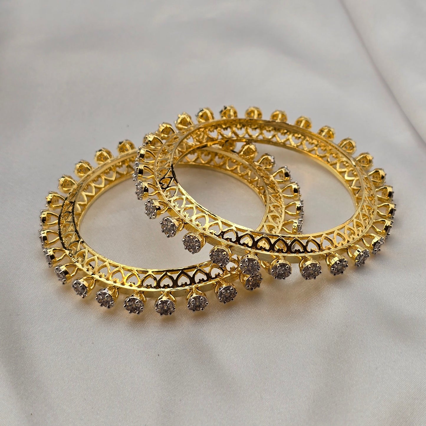 2.2/2.4/2.6/2.8 American diamond bangles set cubic zirconia gold