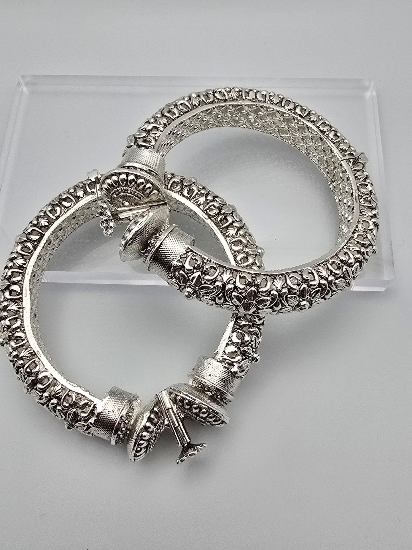 Silver toda bangles openable lock kadas trendy