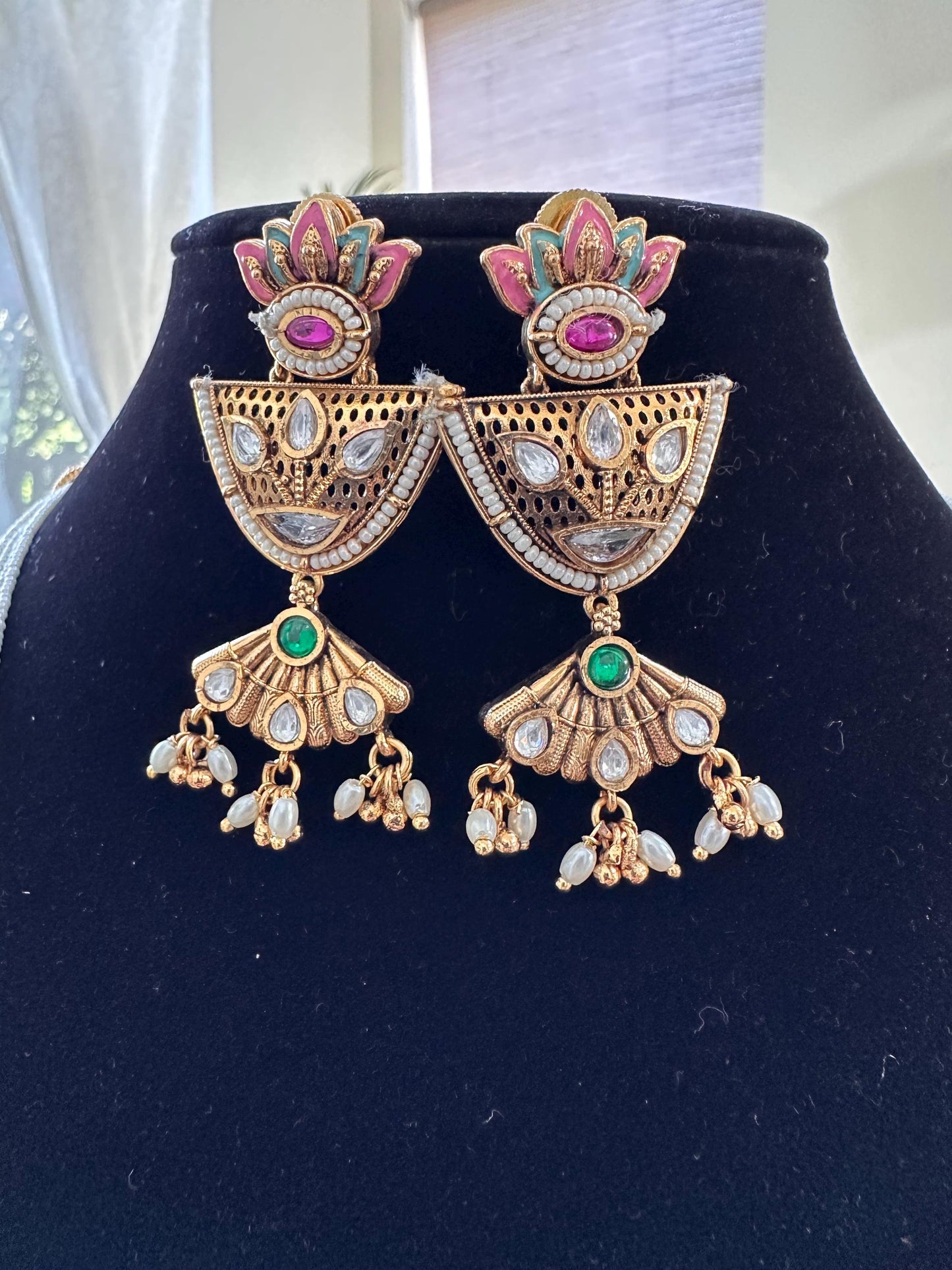 Rajwadi necklace set long, adjustable gold polished