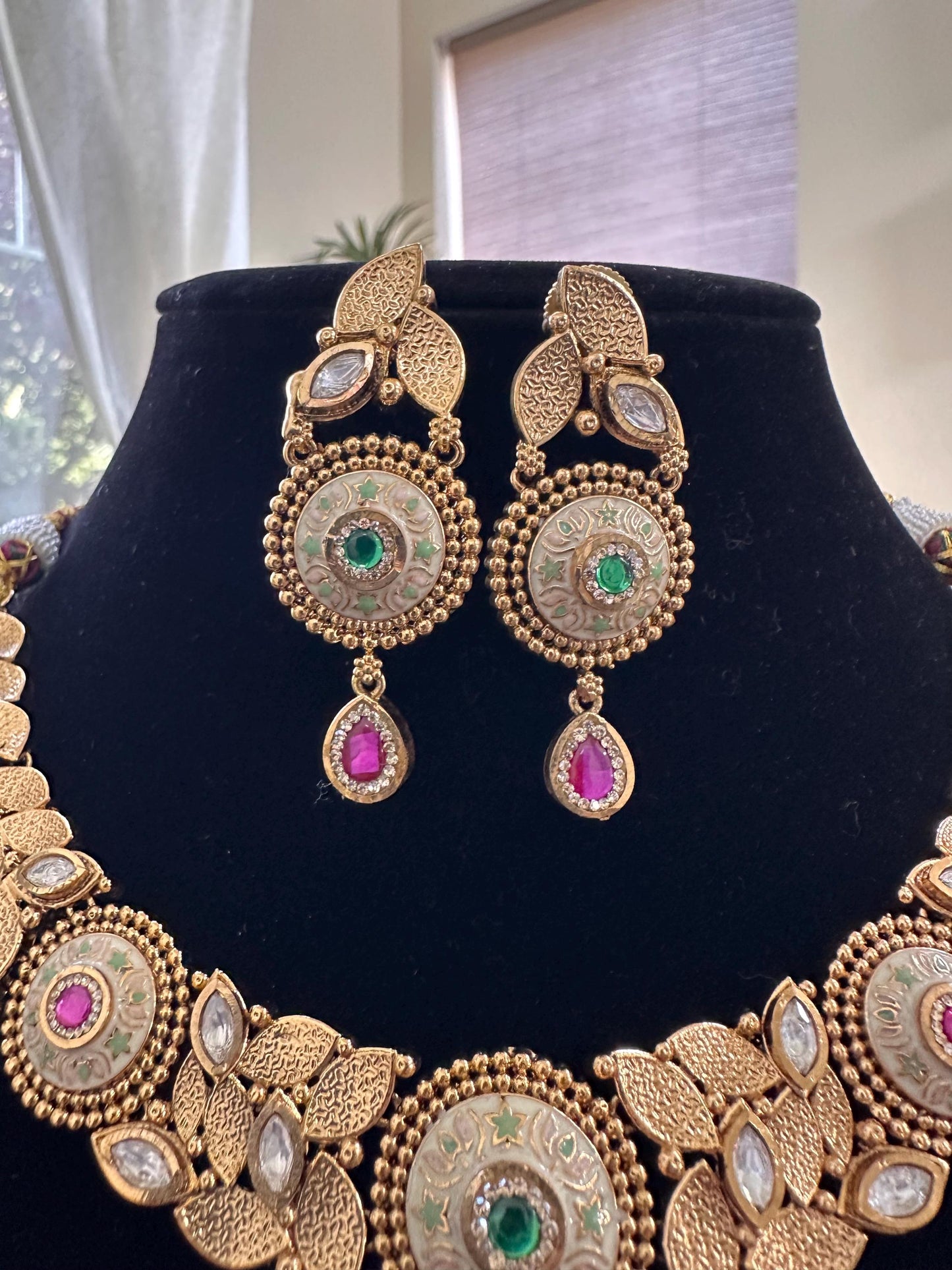 Rajwadi necklace set long, adjustable gold polished