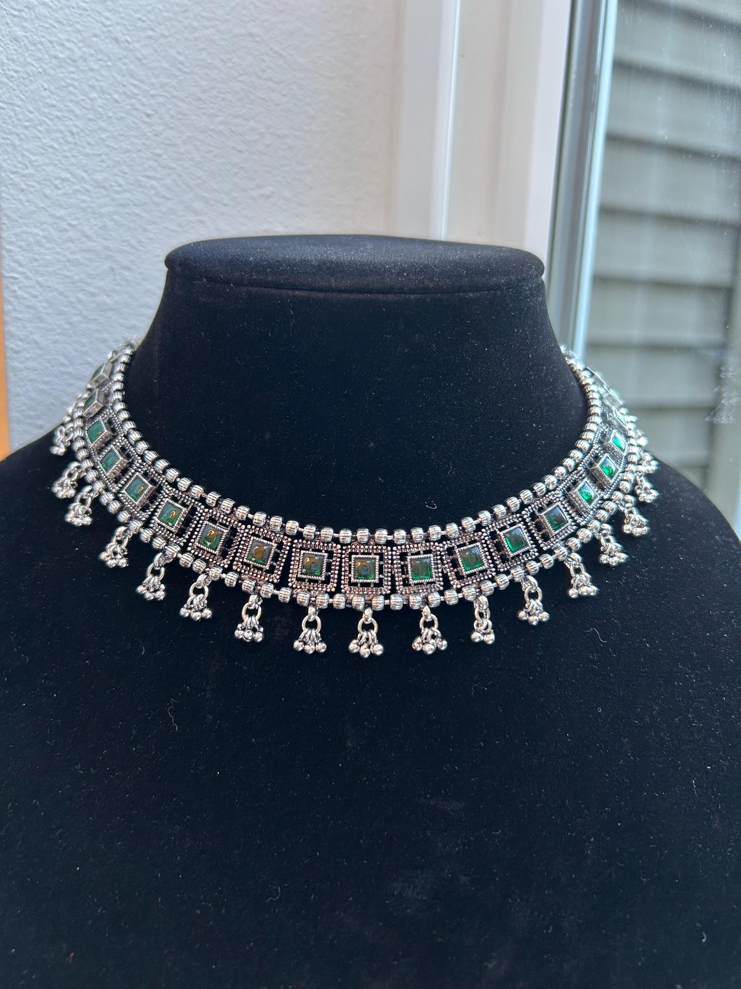 Oxidized silver necklace set light weight with emeralds