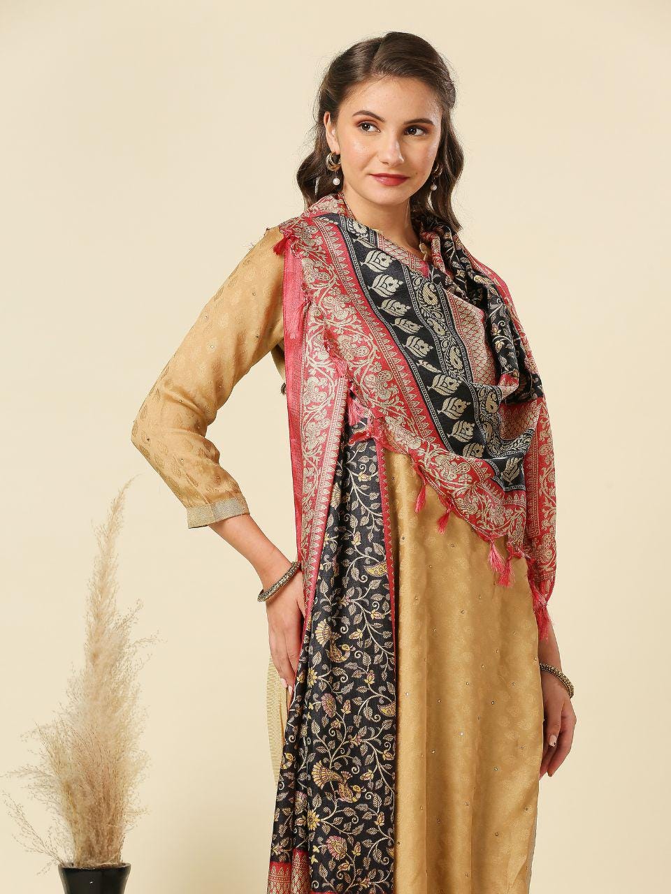 Peacock design pink and black color art silk dupatta/shawl/stole