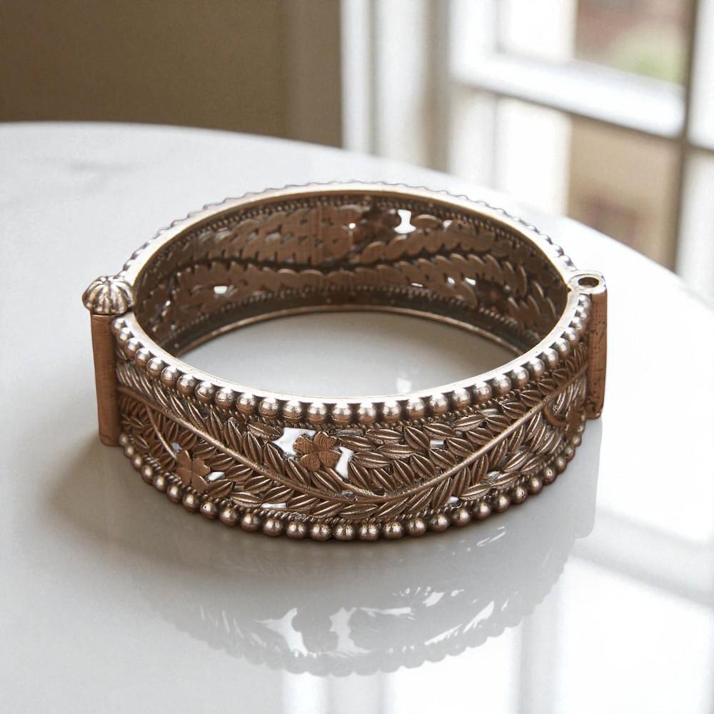Openable Kada With Oxidised Plating