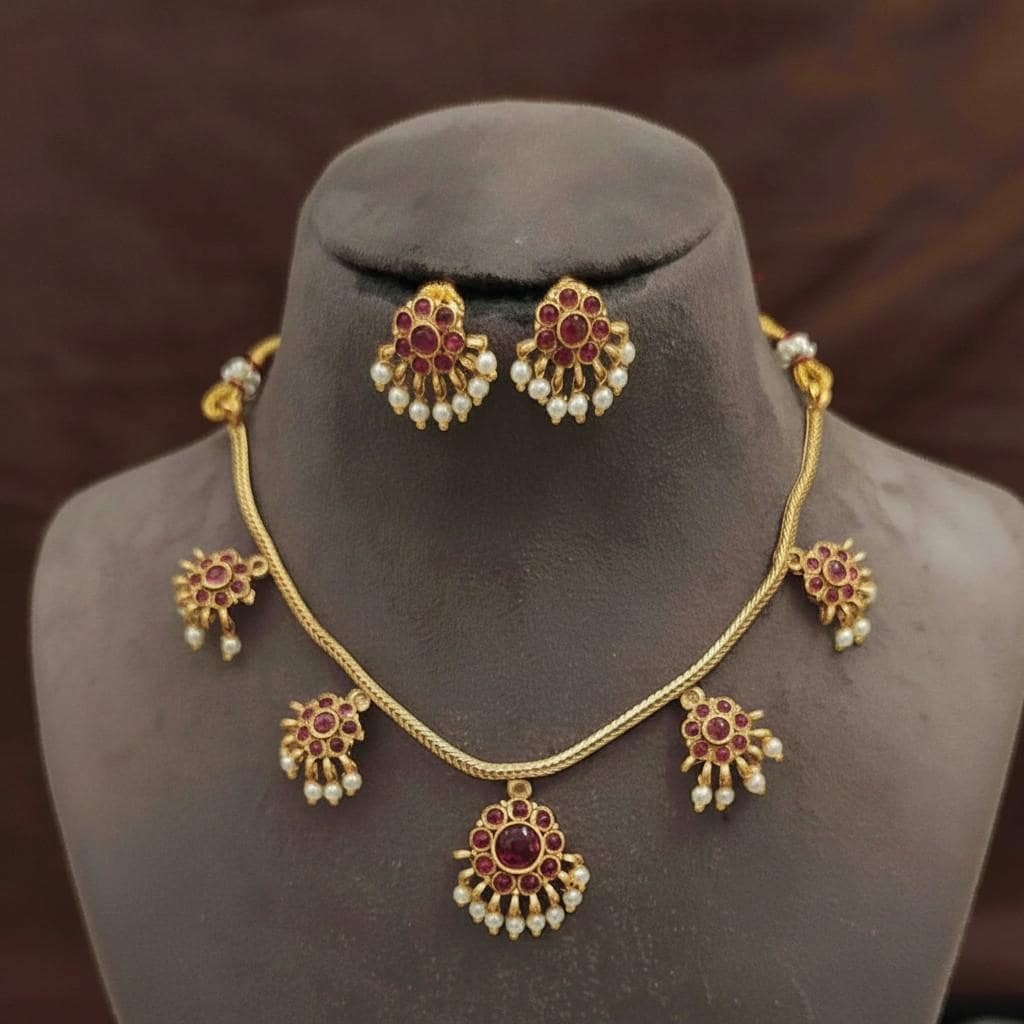Minimal delicate necklace set with antique gold polished