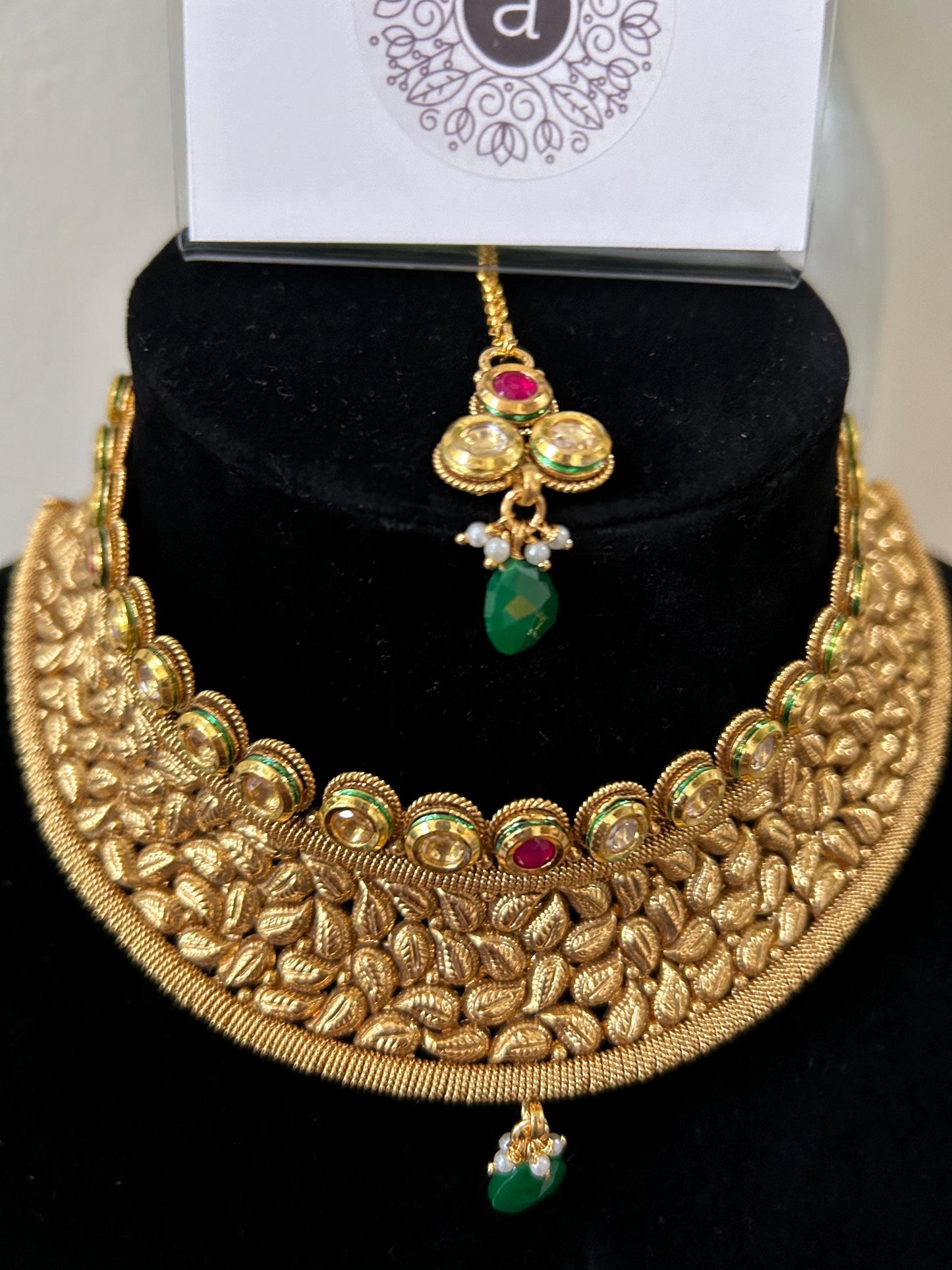 Premium choker necklace set with maang tikka, adjustable gold polished