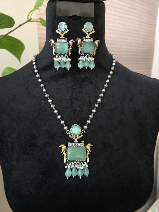 German silver necklace set with doublet stones, pearls trendy