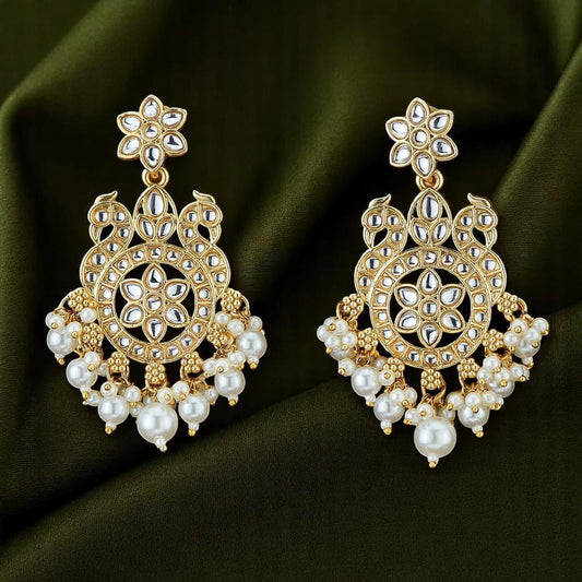 Light weight kundan earrings