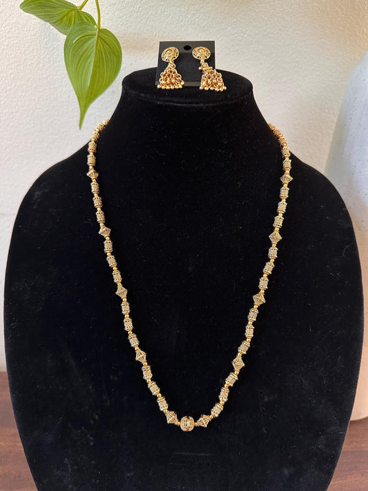 Gold necklace set adjustable chain style with jhumkas
