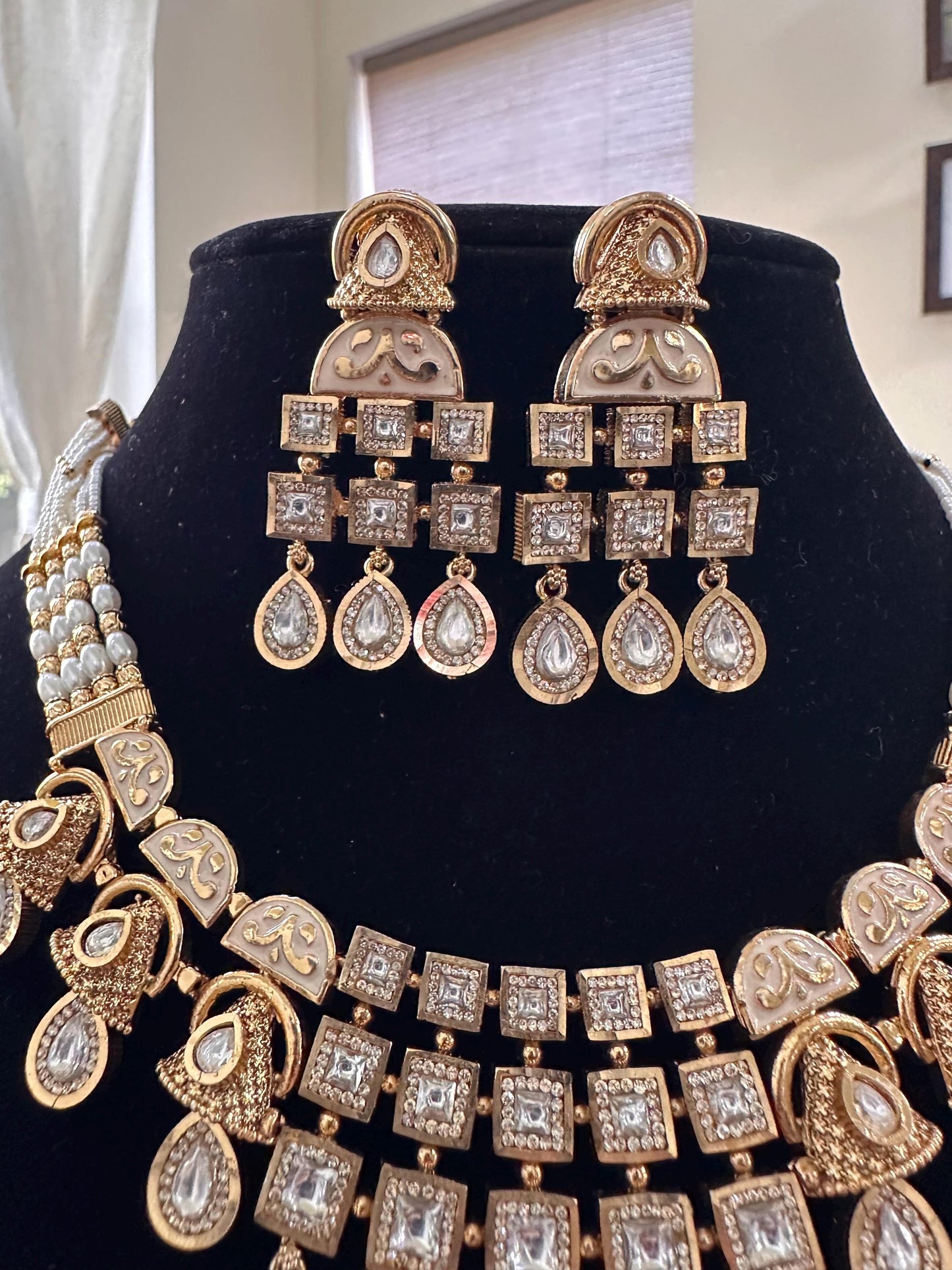 Rajwadi necklace set short with polki, adjustable antique gold polished