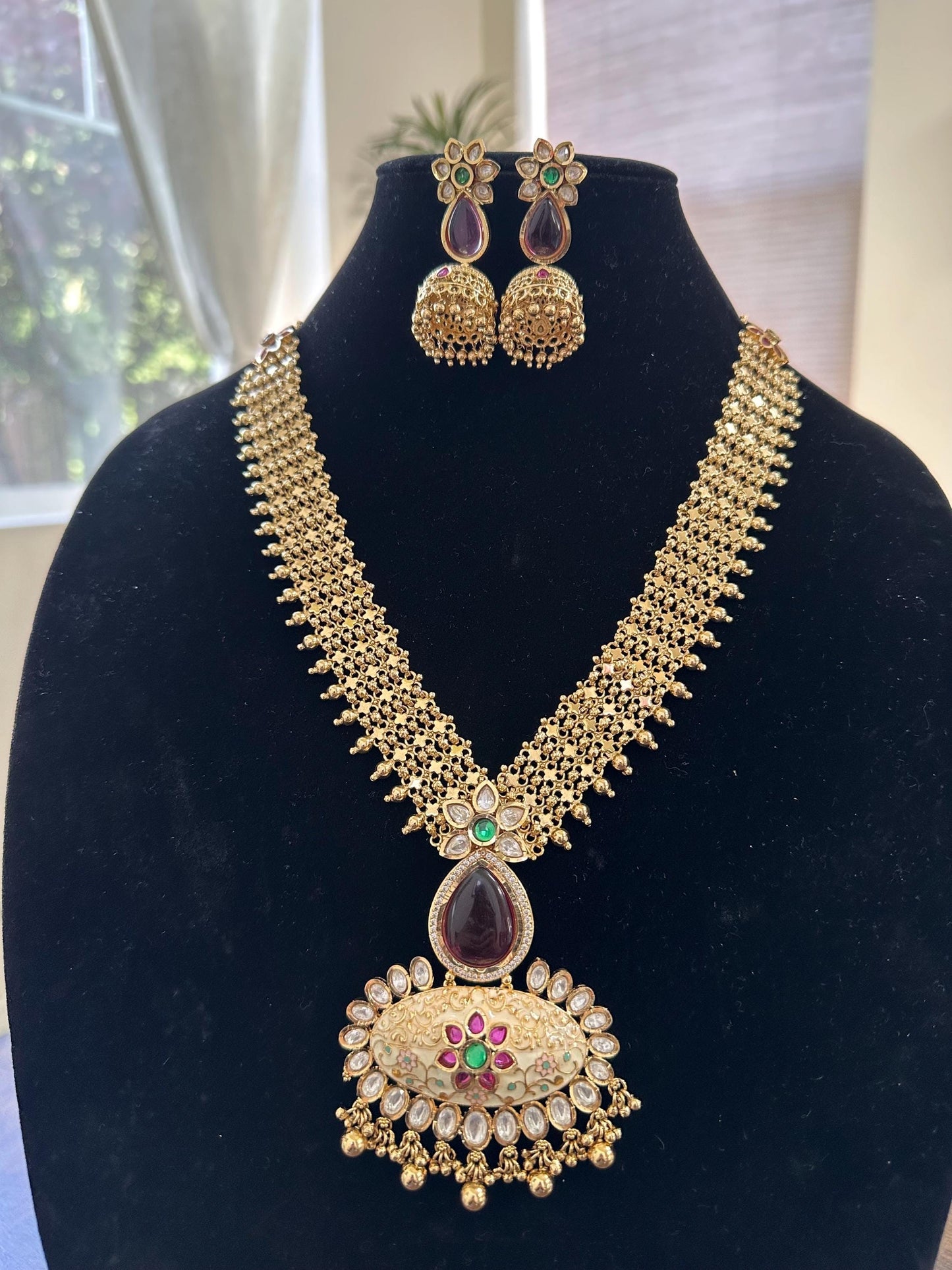 Rajwadi necklace set long, adjustable gold polished