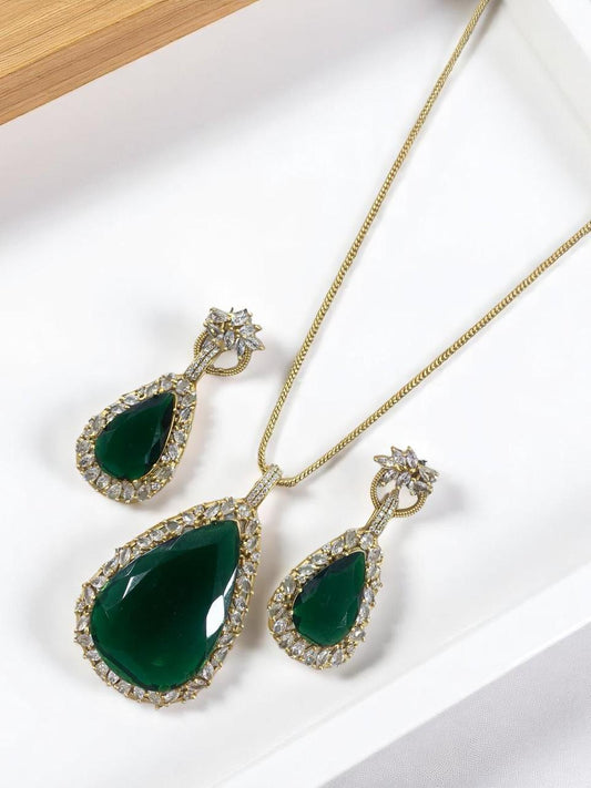 Stone American diamonds chain pendant necklace set, adjustable gold polished