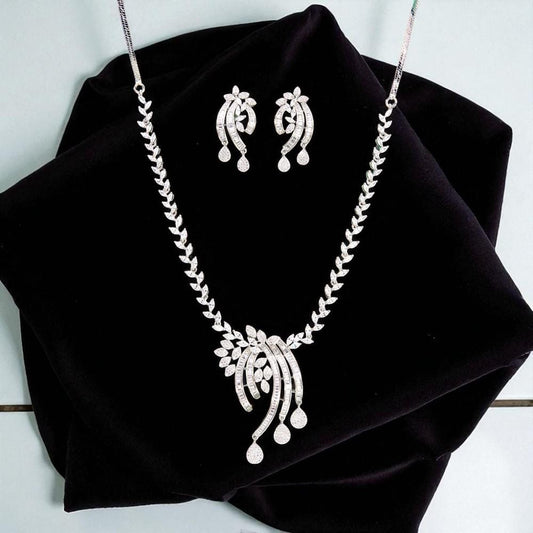 American Diamonds Cubic Zirconia Classic Necklace Set With silver Plating real diamond lookalike