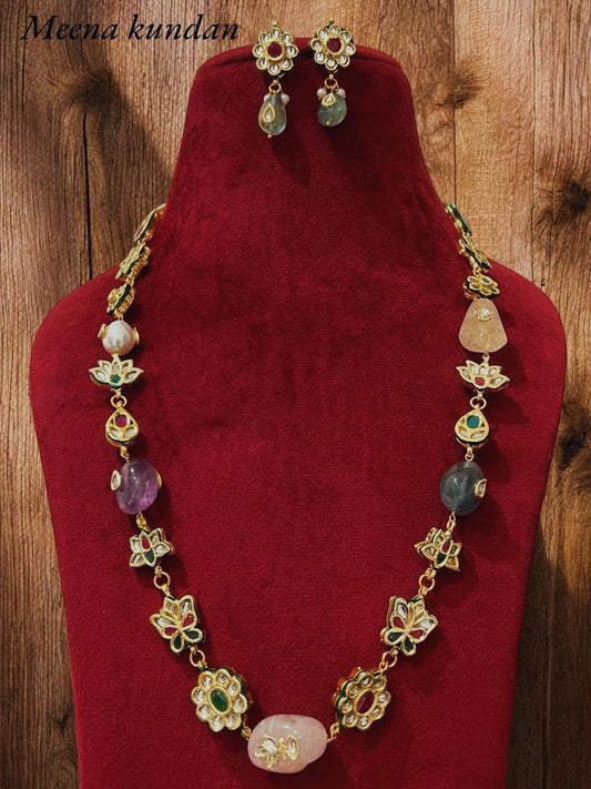 Meenakari Kundan Necklace Set: Bollywood Style
