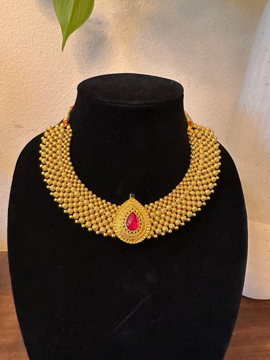 Maharashtrian Thushi gold ruby