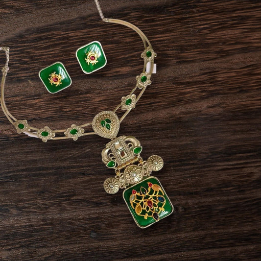 German Silver Hasli Set: Kundan Style, Doublet Stone Inlay necklace with earrings