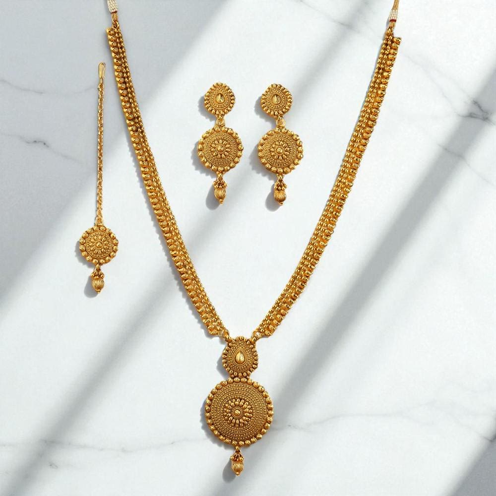 Long traditional gold necklace set
