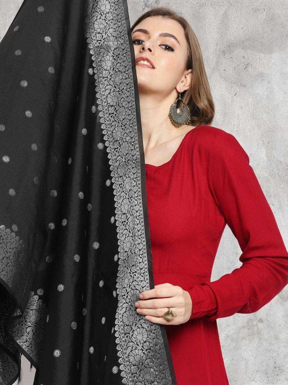 Banarasi Silk Dupatta with Silver Border Dupatta/shawl/stole
