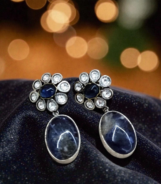 Semiprecious blue stone small earrings in german silver