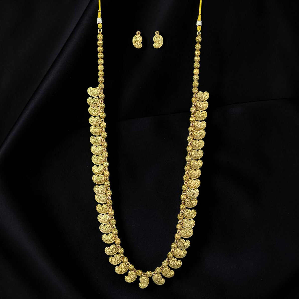 Maharashtrian-style long necklace set