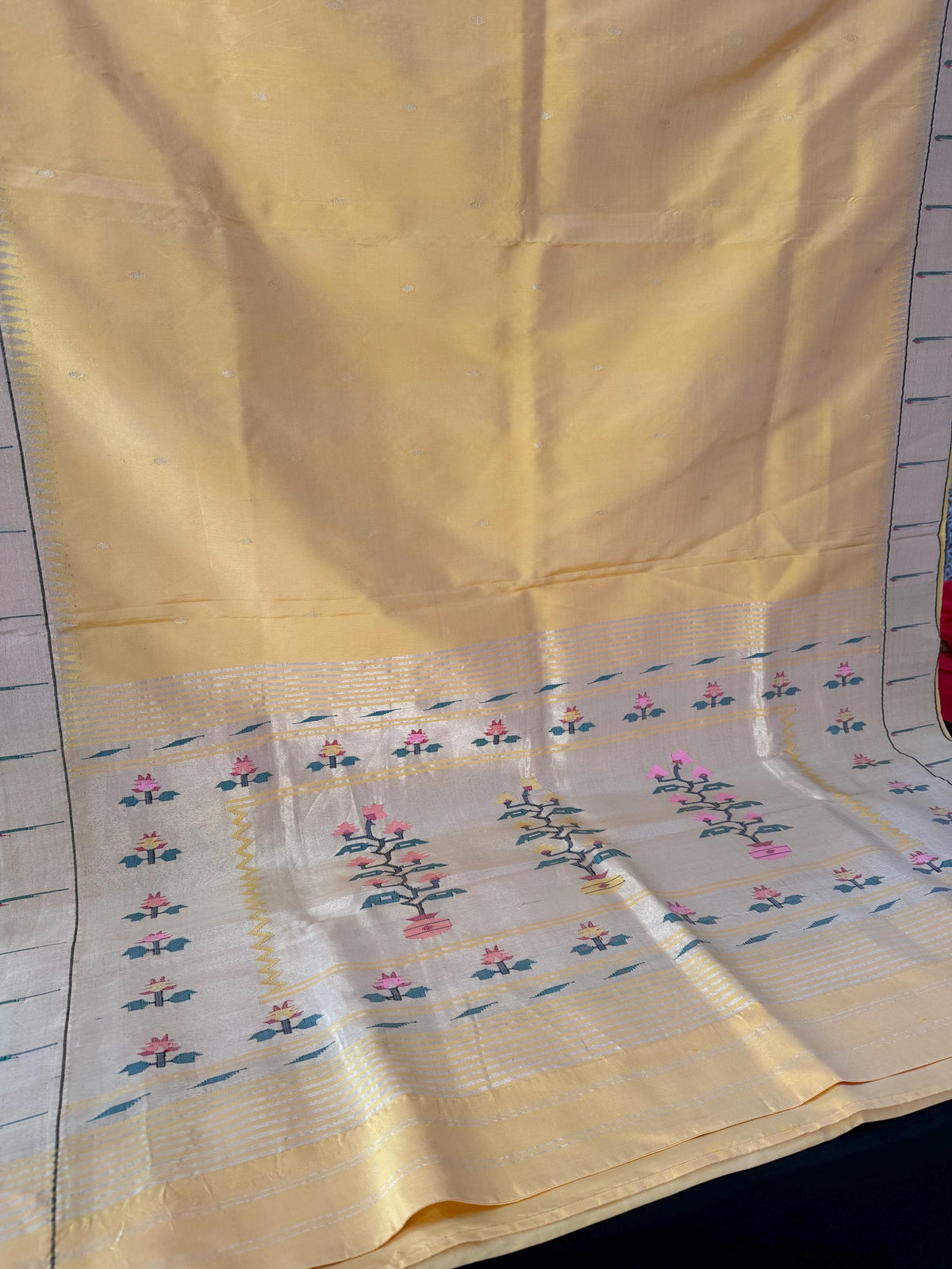 Handloom Pure silk Muniya border Paithani Saree premium quality with designer geometric pallu