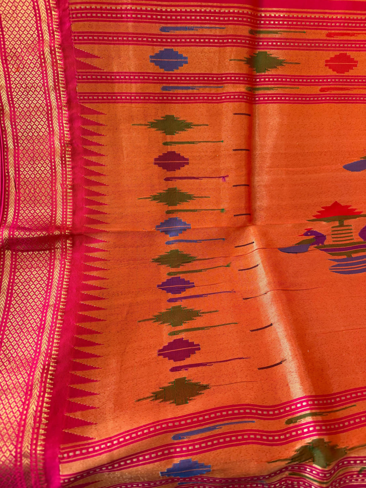 Handloom Pure silk Paithani Saree premium quality with traditional pallu