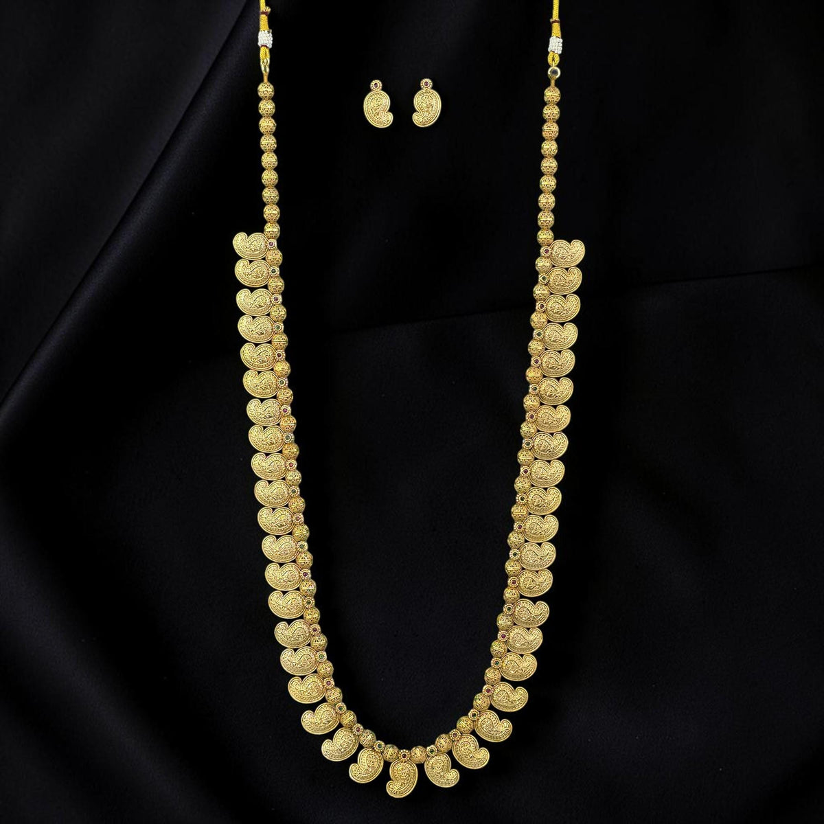 Maharashtrian-style long necklace set