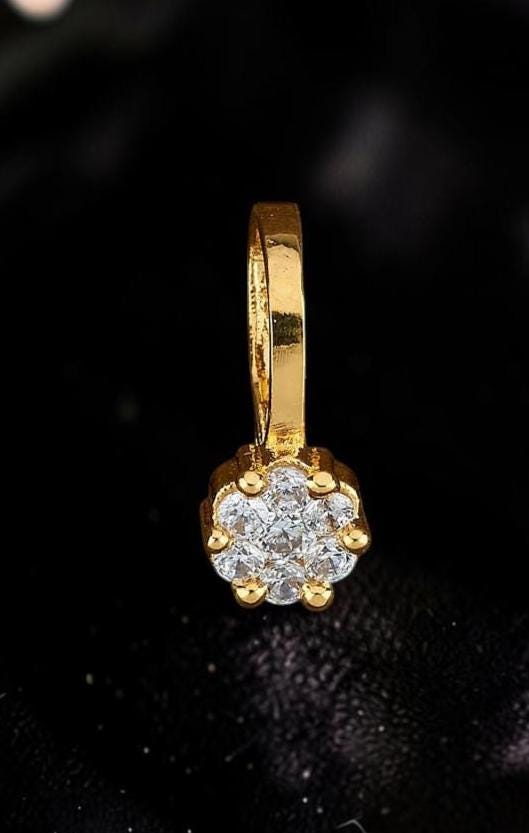 American Diamond Zirconia Nath Pressing Gold polished two-tone silver nose pin