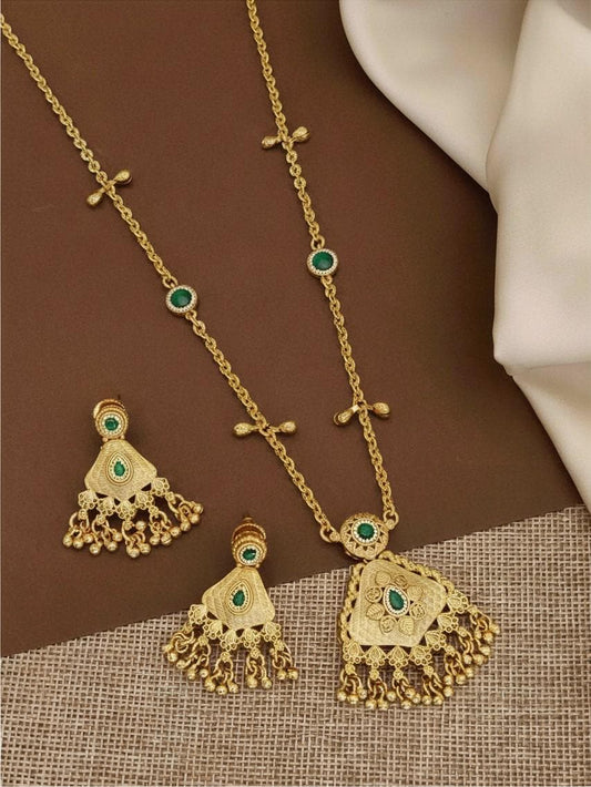Rajwadi style heritage design chain pendant necklaces set