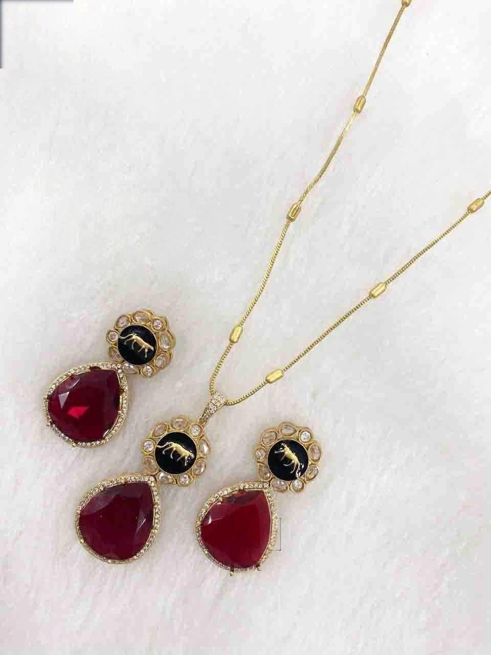 Sabyasachi pendant necklace set, adjustable gold polished