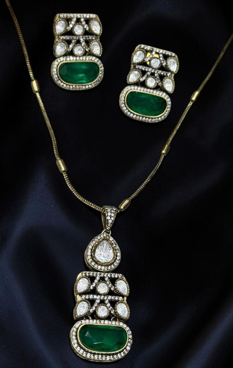 Doublet stone, Mossanite, polki, American diamonds chain pendant necklace set with enamel work, adjustable gold polished
