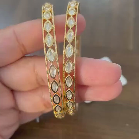 Kundan bangles gold polished eye shaped