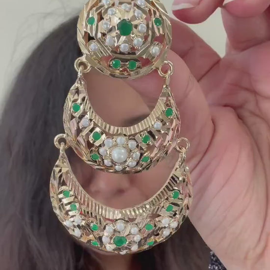 Handcrafted Jadau earrings, premium, with pearls and semiprecious stones, gold-plated